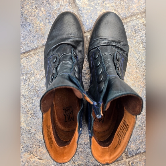 Miz Mooz Black and Brown Ankle Boots High-Top Design - Picture 3 of 7